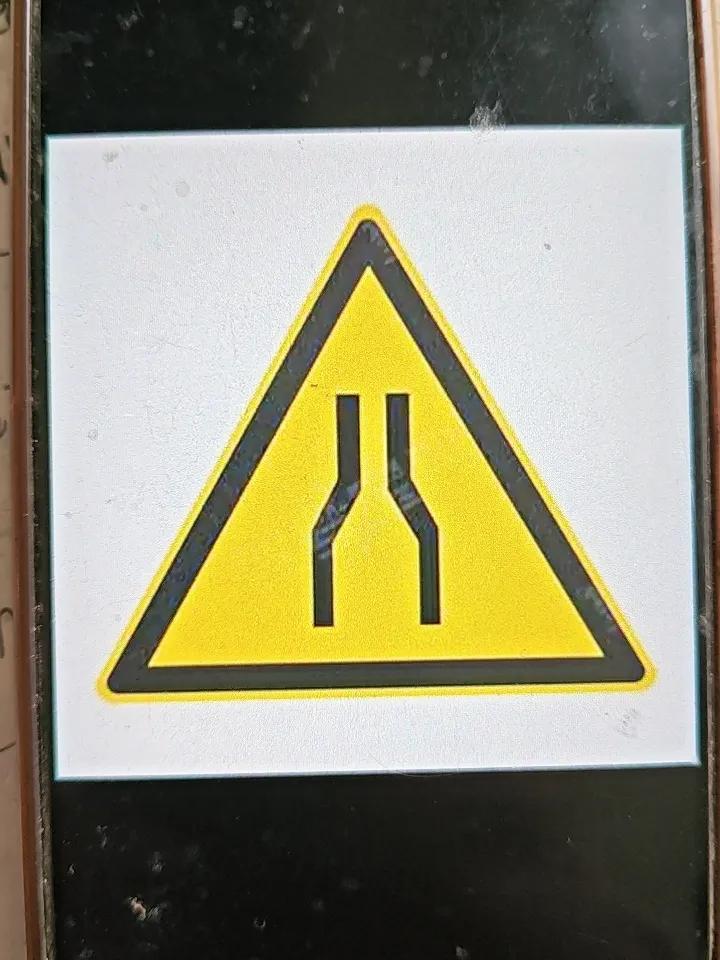 我一句话减少了一起事故！
一九九八年冬季，我和天津的小二子，去河南扶沟拉菜。
小