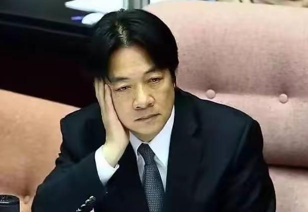 又开始作妖了。 
5月16日，菲律宾军警联合突袭扣押了69名在菲中国工人，5月1