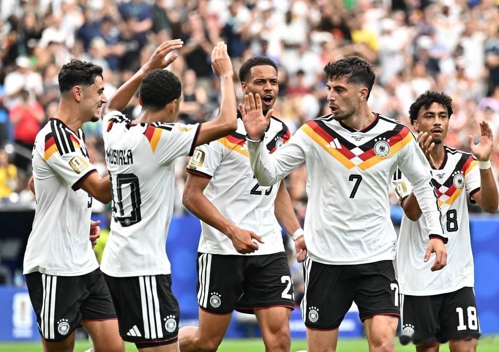 德国7-1屠杀世界杯总进球239个 超五星巴西升历史第一------北京时间6月