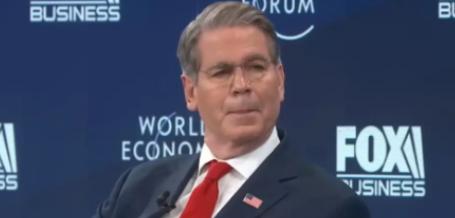 美国财长贝森特在达沃斯论坛上露出了“真面目”，美国与中国的稀土合作照常进行，并没