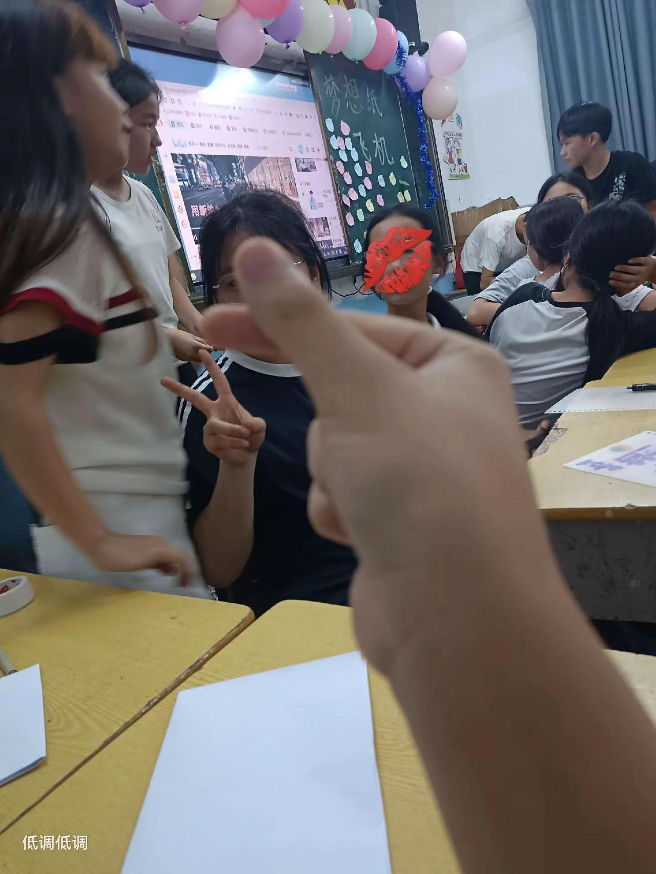 人为什么不能活在过去