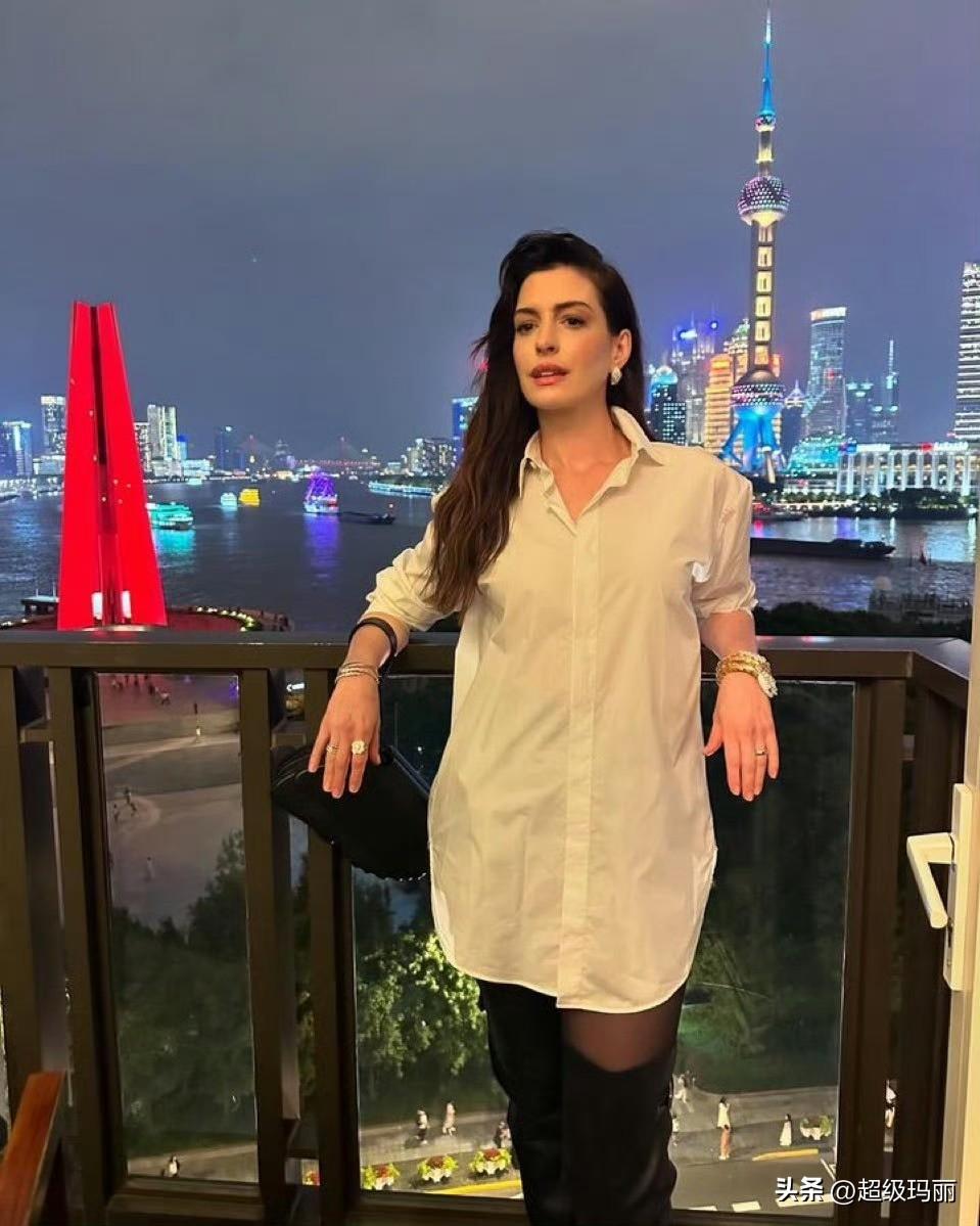 听说安妮·海瑟薇 要来华宣传《穿普拉达的女王2》 ​​​