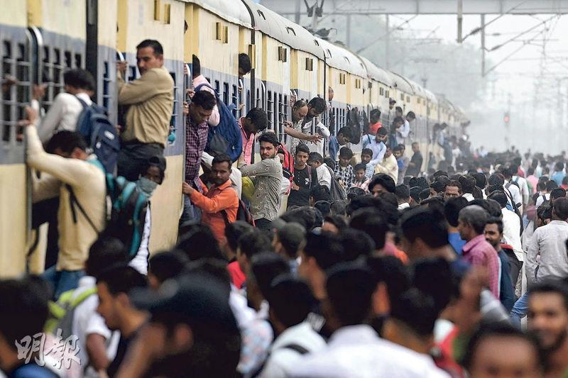 1.软件与IT服务能力（全球领先）。印度在软件外包、IT服务、远程技术支持等方面