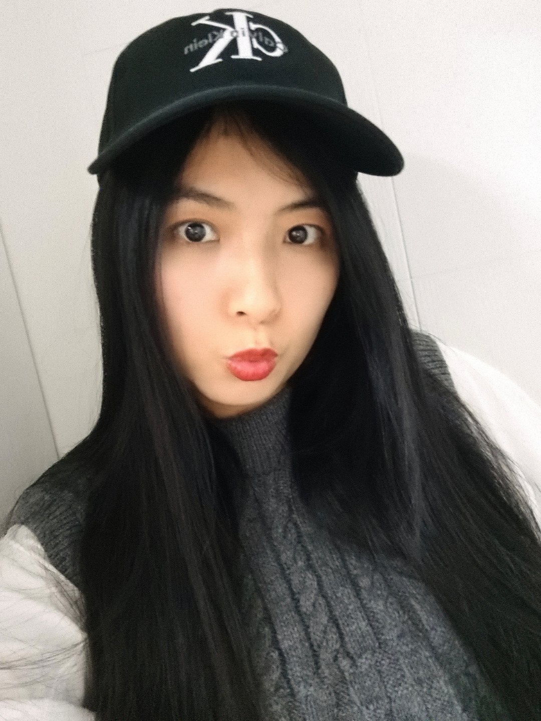 长的哭自己  长的照镜子长哭了  长的自己哭自己～柳智研电影作品集90花谁长了一