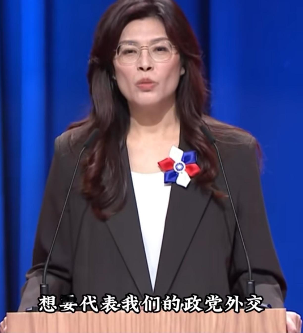 高市早苗当选自民党总裁，让台湾省在野的国民党女政客郑丽文深受鼓舞，她在昨天举办的