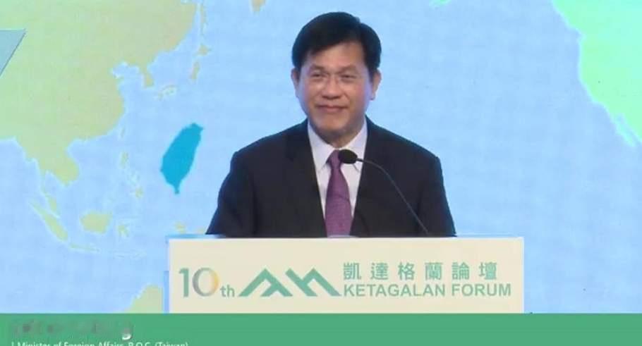 就在刚刚，台“外长”林佳龙发表声明，8月4日，台湾地区外事部负责人林佳龙表示：大