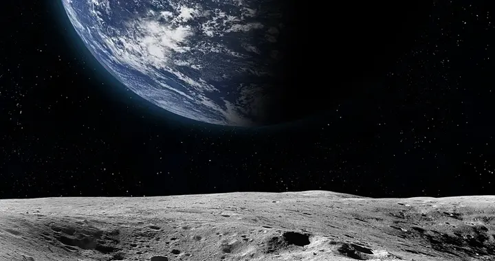 中美，谁先登陆月球？