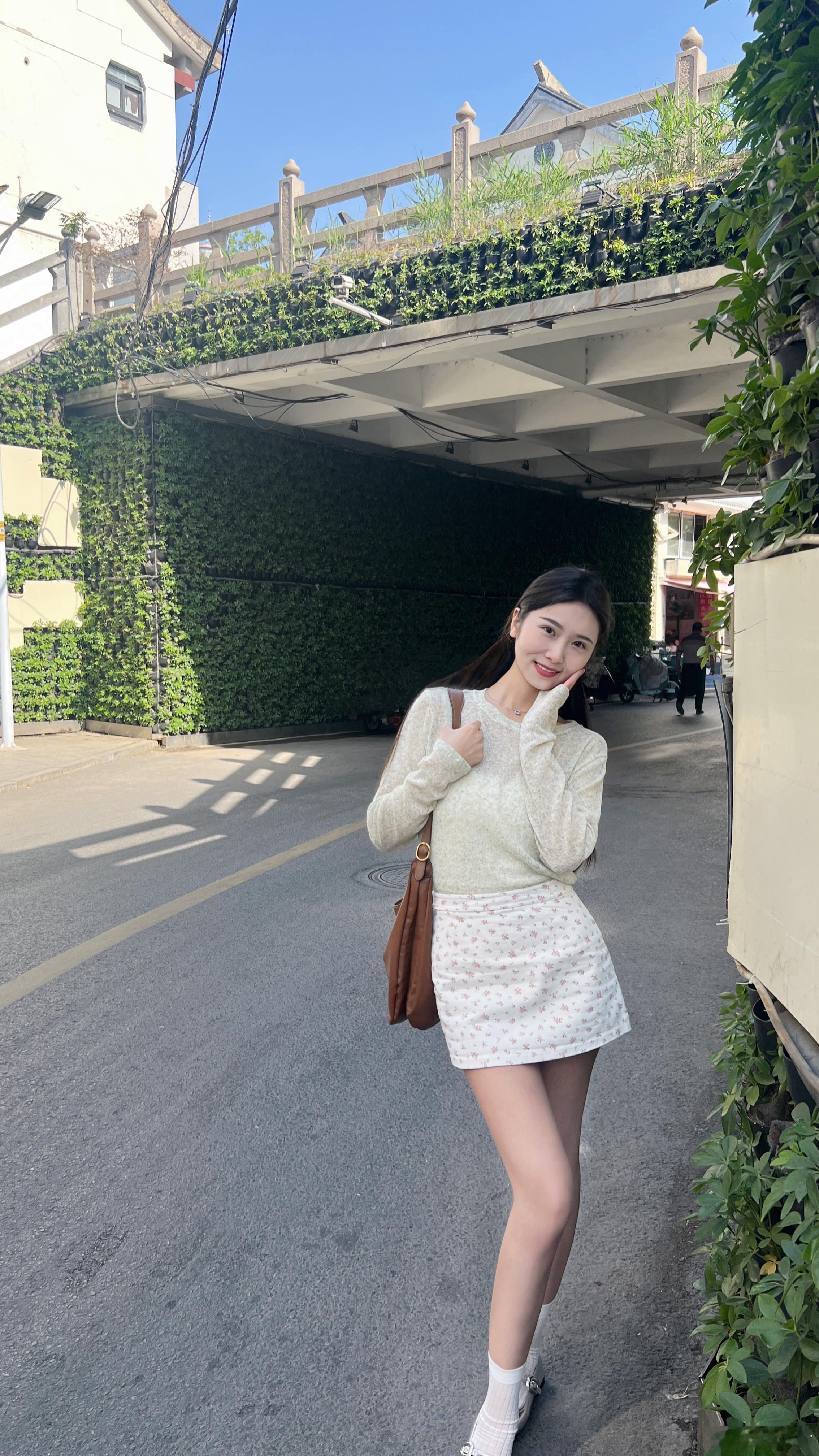 晚安💤💤💤今天好累 从早走到晚[晕][晕][晕][晕]  ​​​