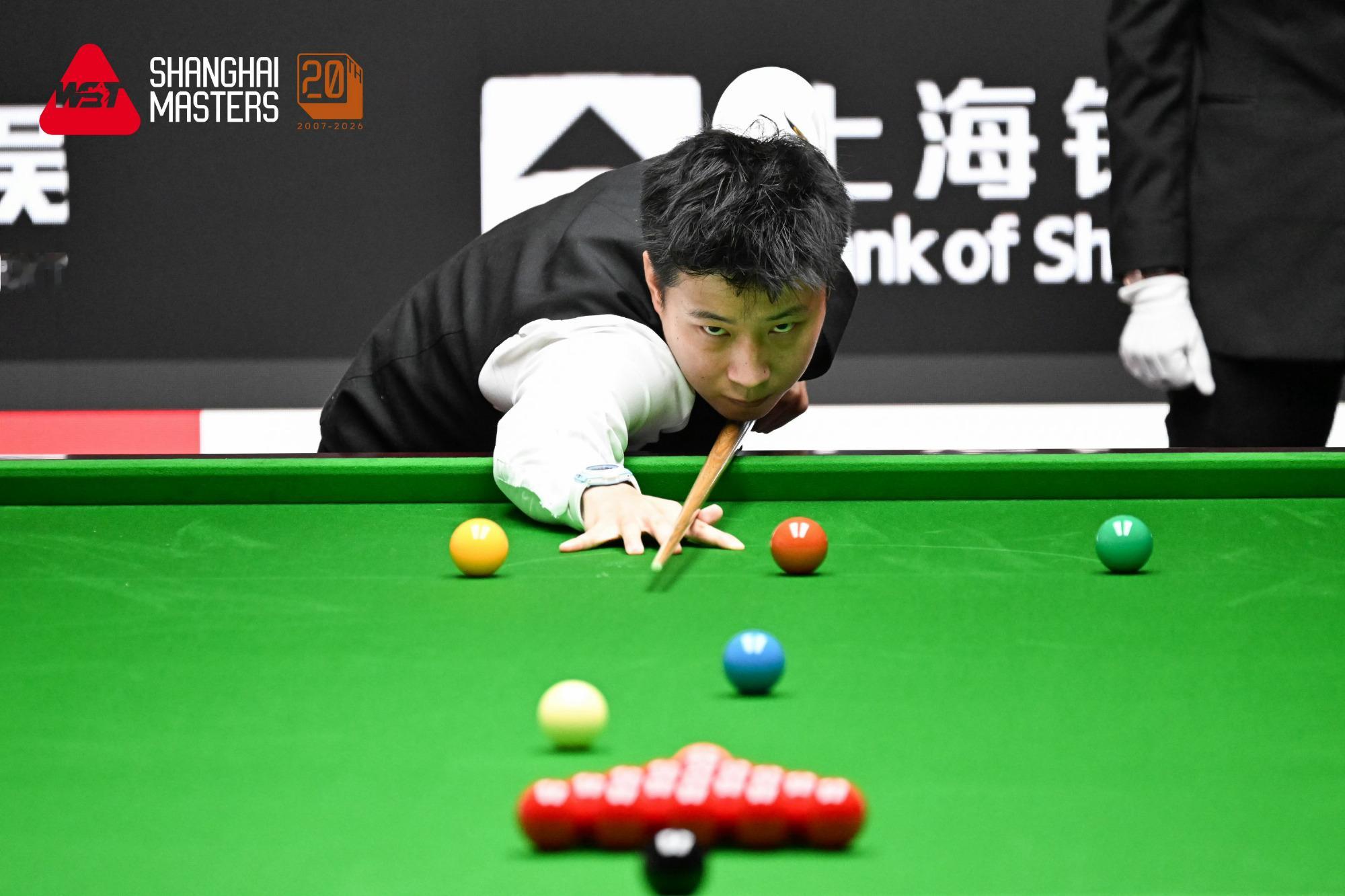 零封横扫！赵心童6-0完胜罗伯逊挺进上海大师赛四强，两杆破百状态炸裂赵心童6比0