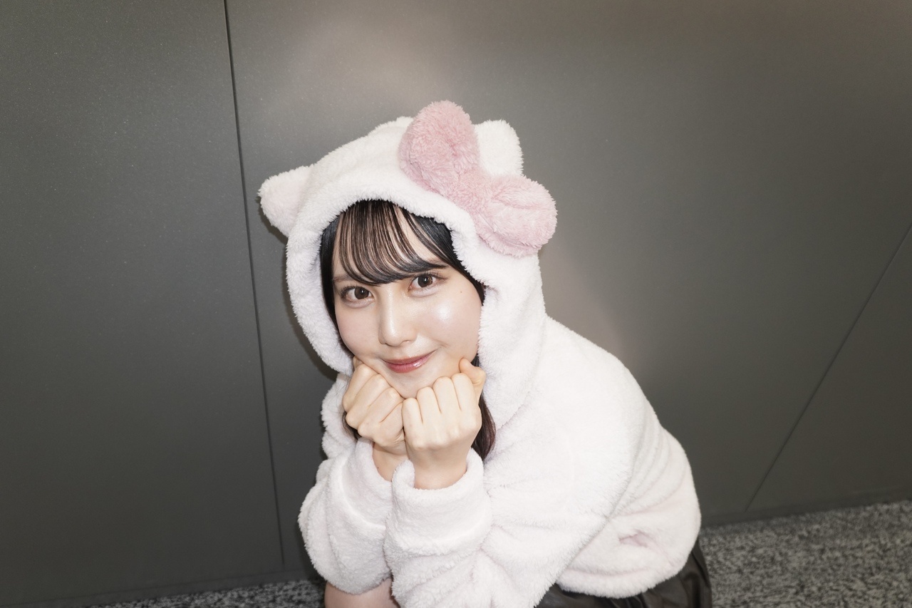 松尾桜「人生に必須なものは？の質問で必ず目薬だって答えてたけど、カメラもランクイ