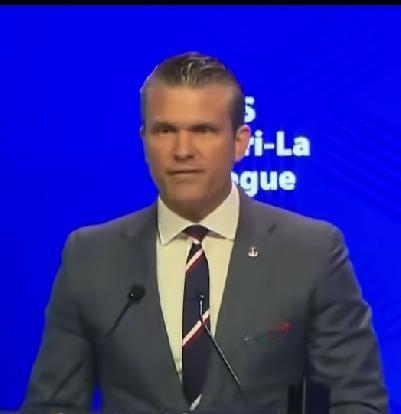 美国把话挑明了：我不当带头大哥罩着你们了，今后大家都各自自保吧！美国防长在新加坡