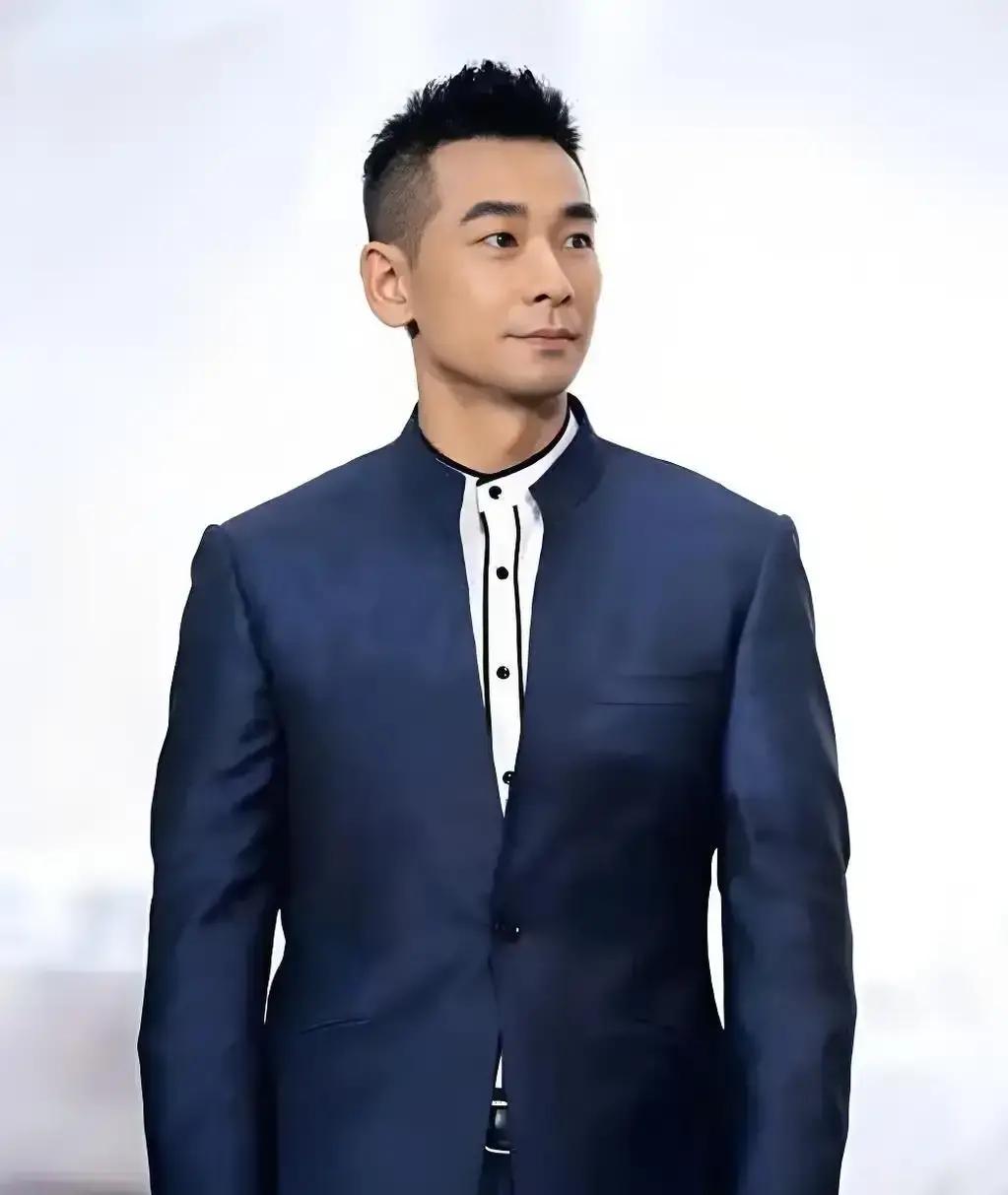 赵文卓硬刚影视圈潜规则，不是为钱——北京核心区10套房的月租金，够他躺平十年。