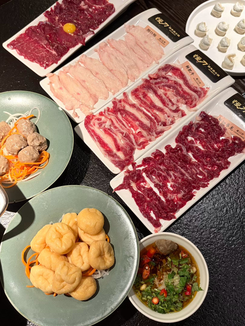 火锅煮小云吞真的特别美味牙 