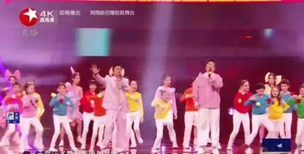 筷子兄弟真唱东方卫视真唱被狠狠戳中！筷子兄弟东方卫视真唱无修音，全程全开麦不糊弄