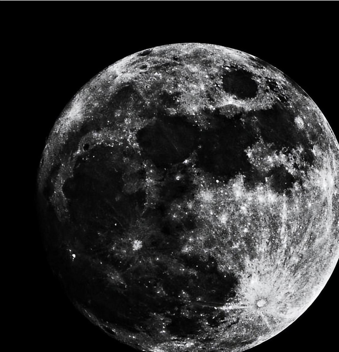 科学家研究发现，月球已经“死亡”了将近20亿年，它内部的能量全部耗尽！既然月球已