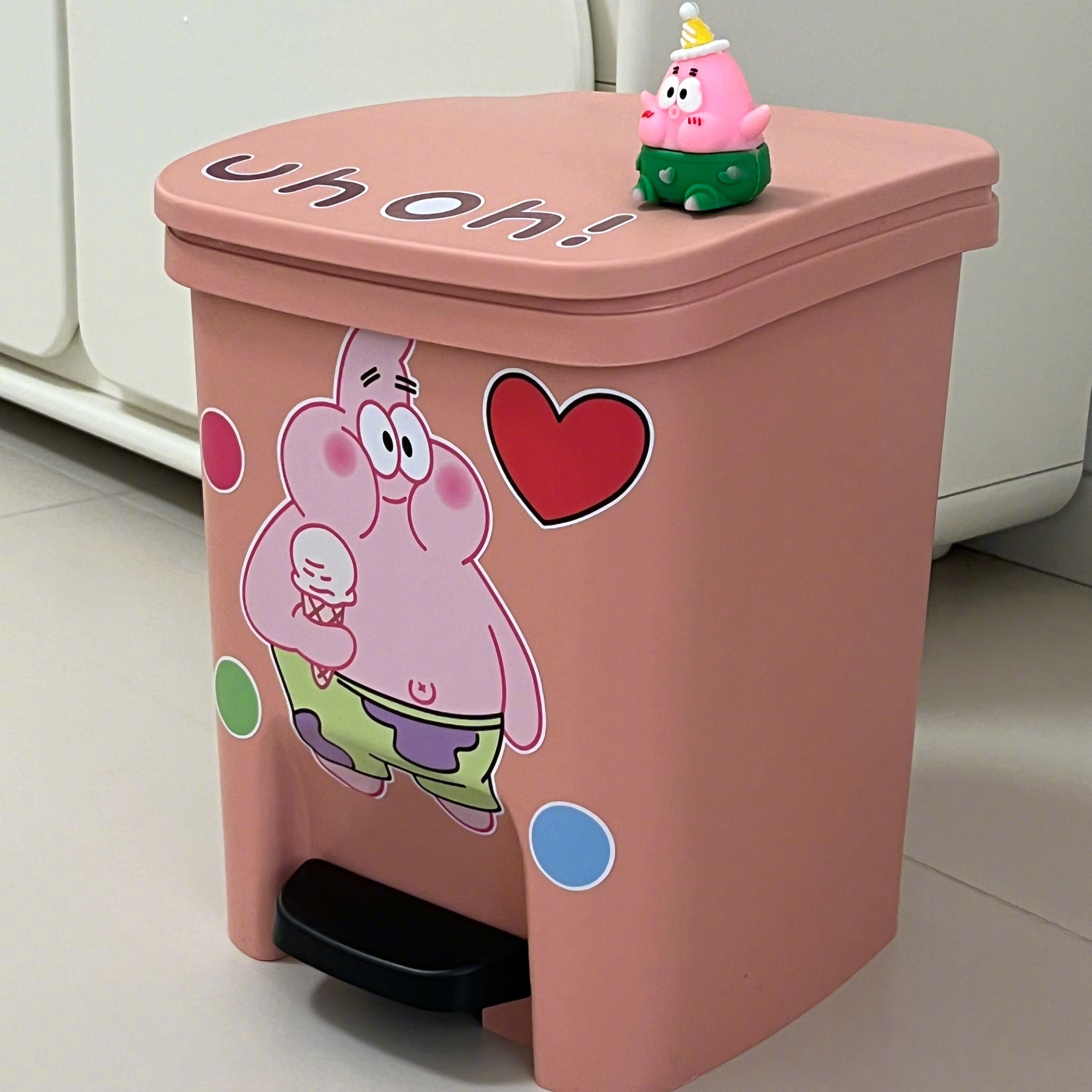 是谁家拥有了派大星垃圾桶呀粉粉嫩嫩的尊嘟可爱到膨胀感觉扔垃圾时心情都变好了 