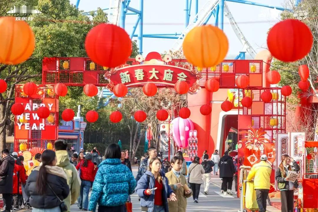 回家的意义此刻具象化了第一批回家过年的人都在干什么 我把在外地买的特色美食拿出来