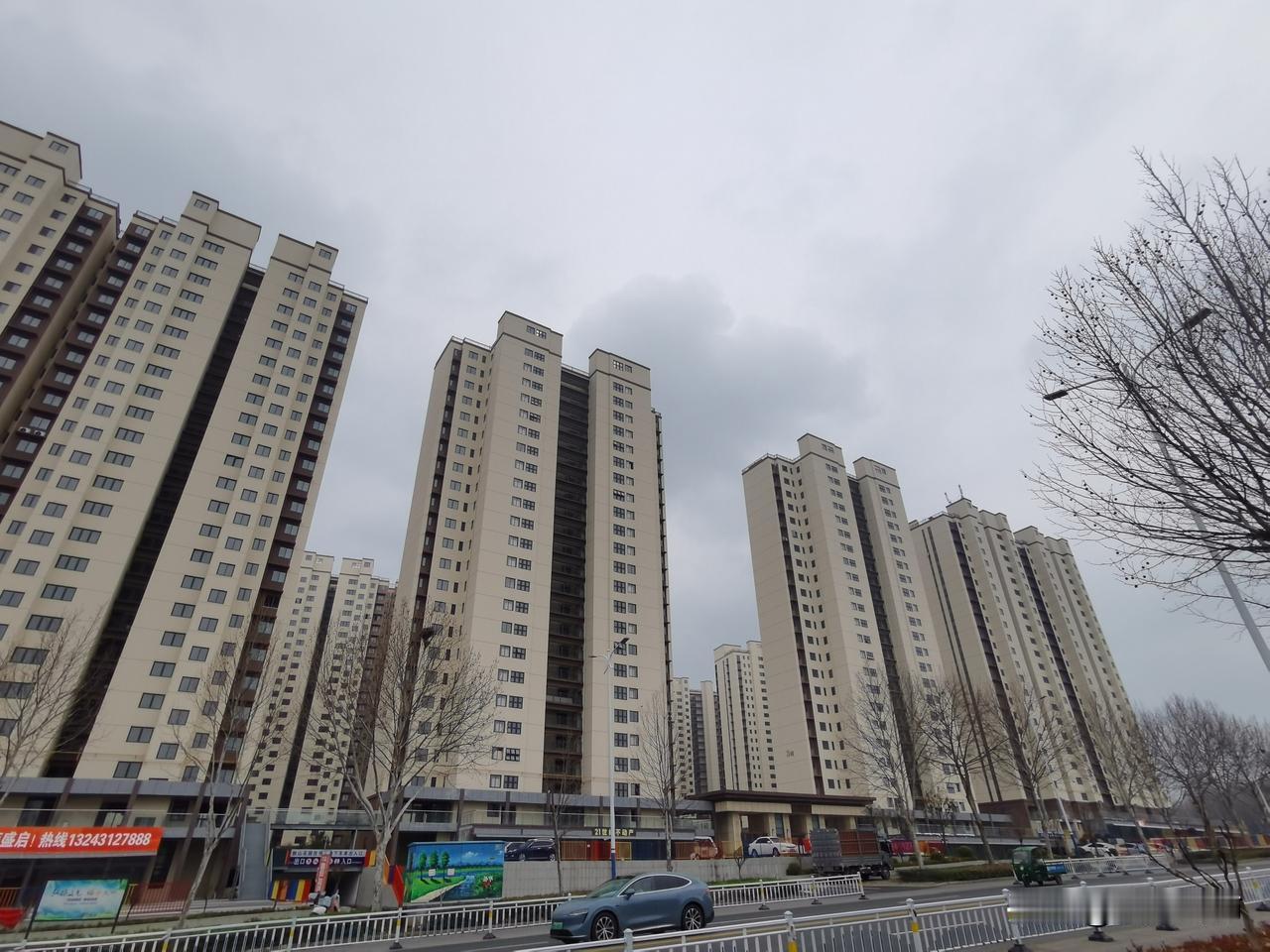 最近一线城市楼市确实在回暖，但这不是普涨的春天，而是核心城市的结构性小阳春。上海