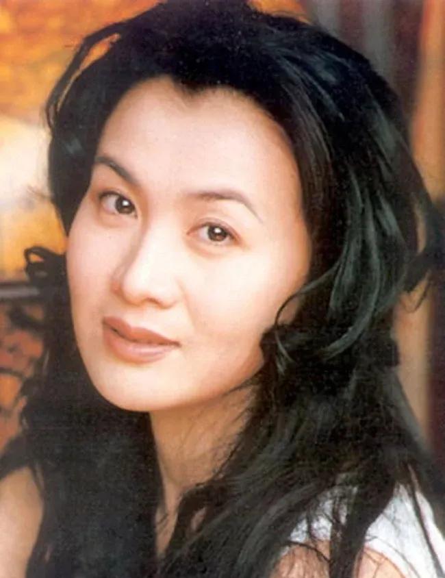 怎么那么巧，都叫媛媛，都是山东姑娘，一个是青岛，一个是济南，都是观众喜欢的最佳演