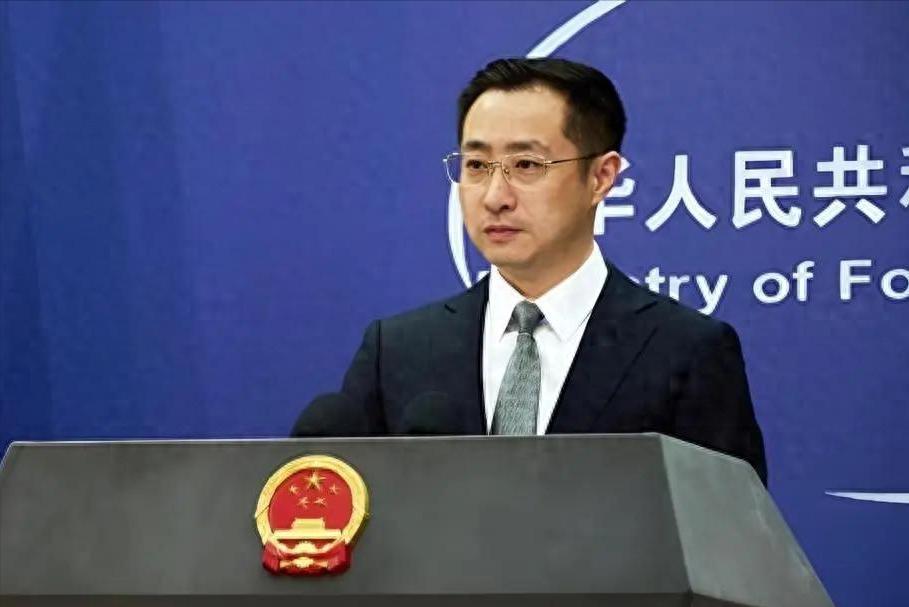 中方制裁令一下，菲律宾回应来了，菲反对派：必须拆除所有中方建筑！
中方6月11日