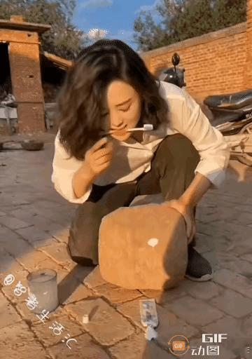 可惜智商不咋的！[流泪][笑哭]
