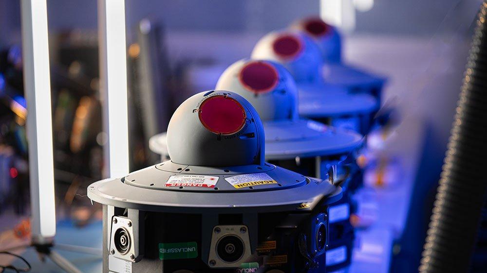 伊朗这些年在地区局势中一直面临着不小的压力，尤其是在军事领域，受到的限制不少。