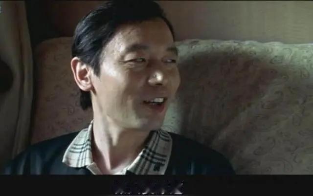 可为什么现在很多人觉得“厚道”就是傻，“踏实”就是慢？

前几天刷到一个视频，看