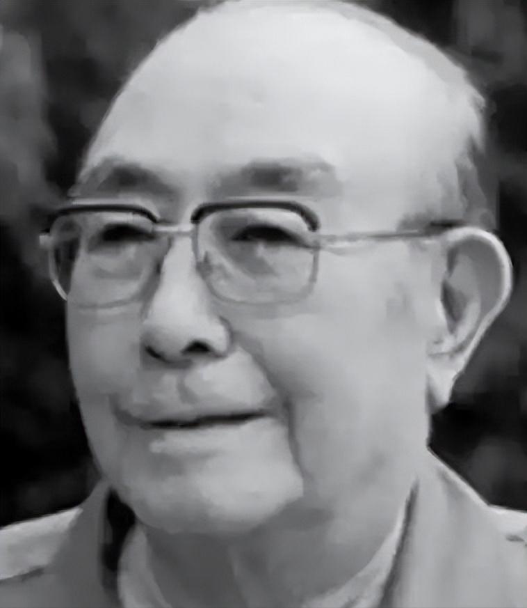 1995年，吴德结束了他的一生旅程，在即将去世之际，他对身旁的女儿留下了一句简短