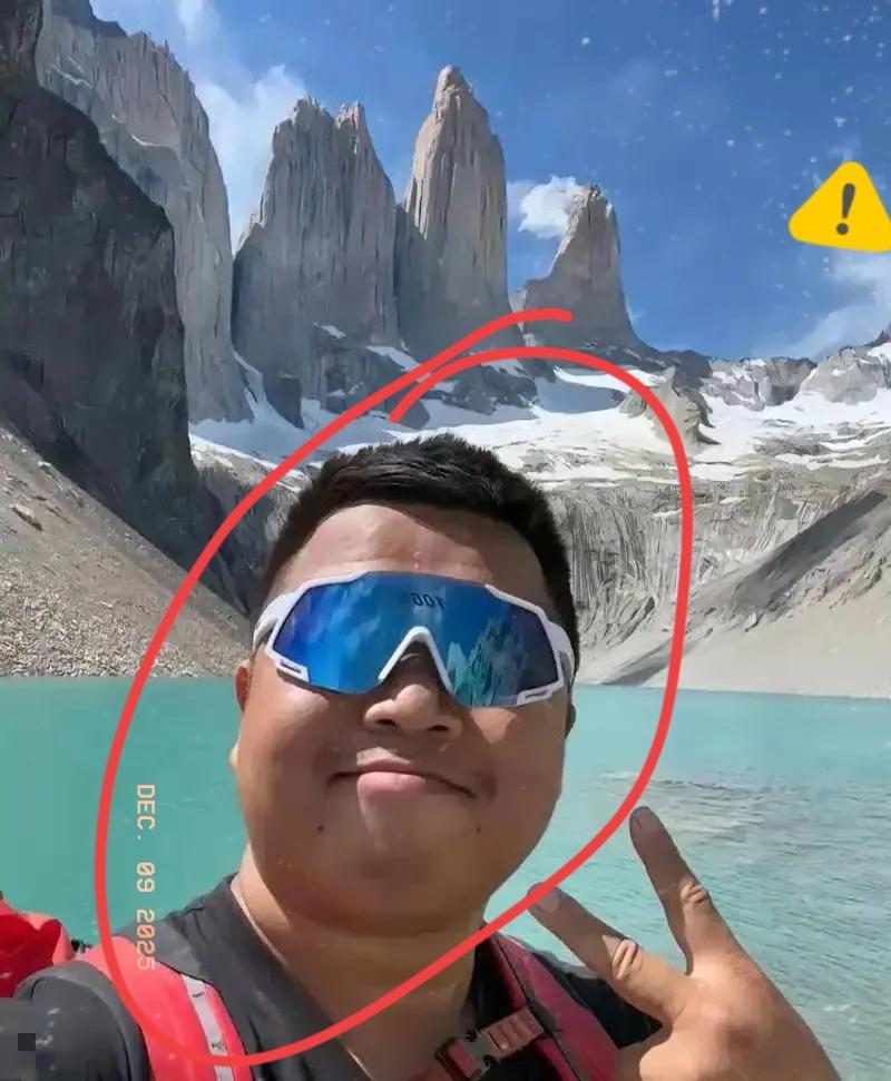 说白了！千万网红蓝战非在南非能活着脱险，真不是他躲了黑车、反应快，更不是救援来得