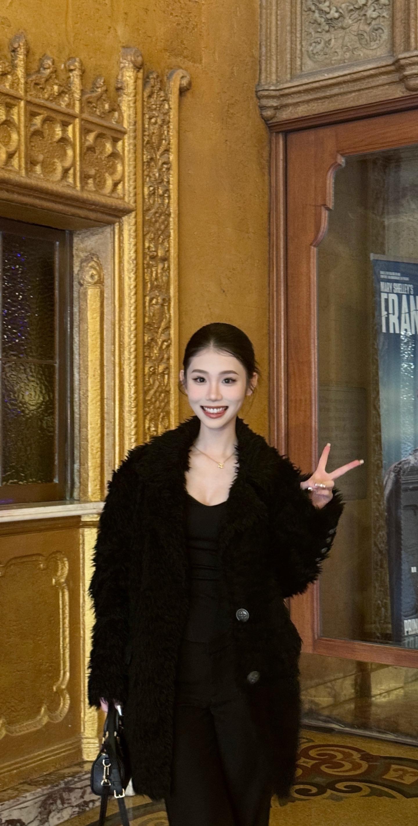 今天第一次看音乐剧🎭。