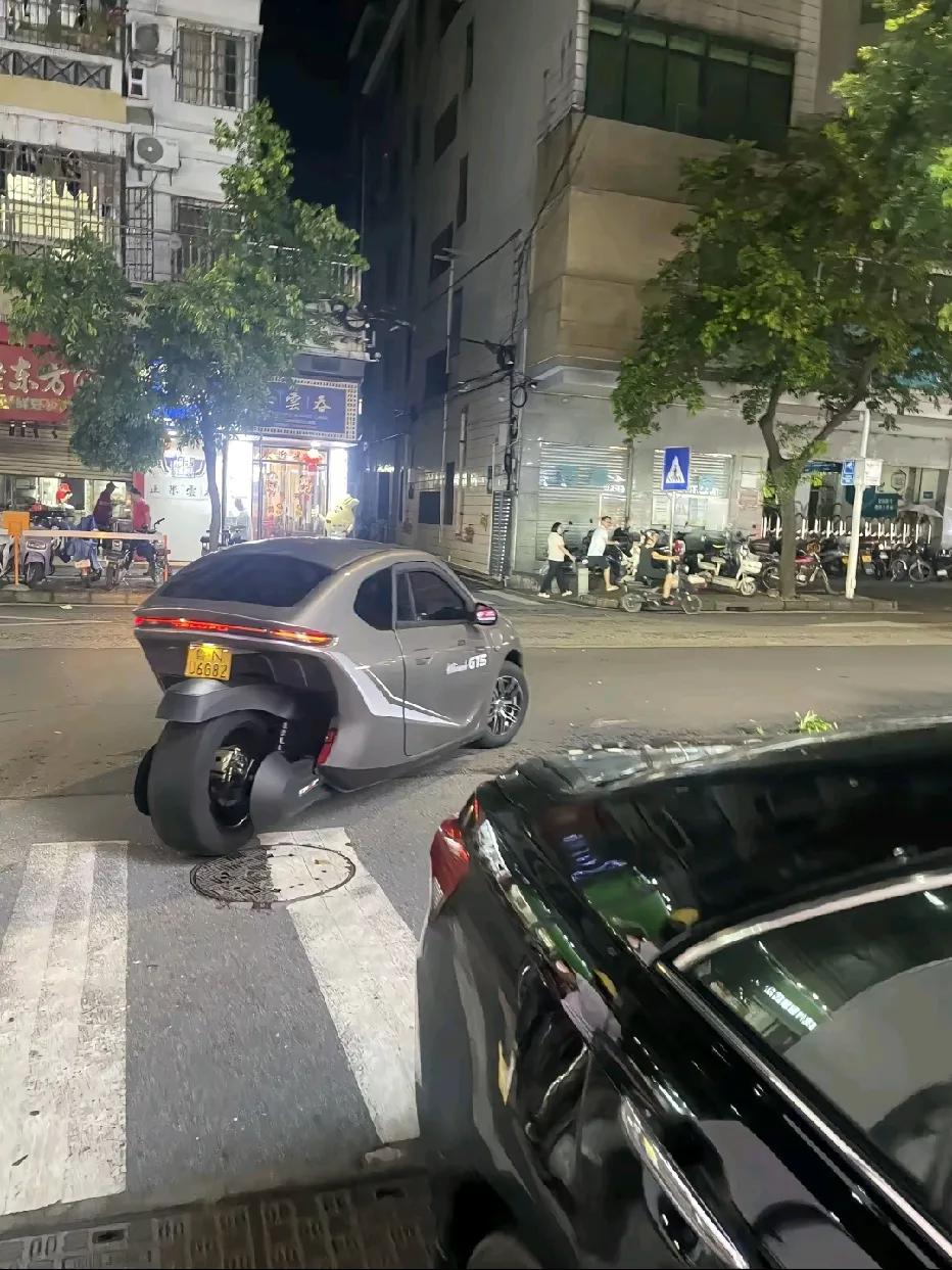 这个又是什么车？10万能不能买到？