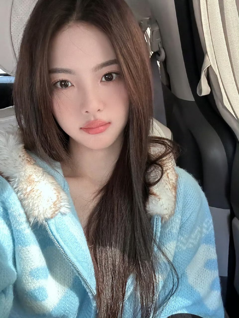 #杨超越[超话]#ycy#杨超越超机智青年大会# ycy#杨超越如果奔跑是我的宿