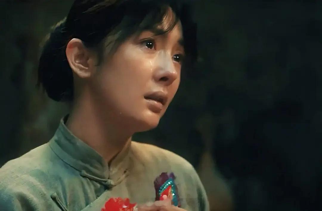 生万物是宁绣绣的回忆录，其他人只是流经她的这一生…，杨幂这次演的确实很不错的～ 