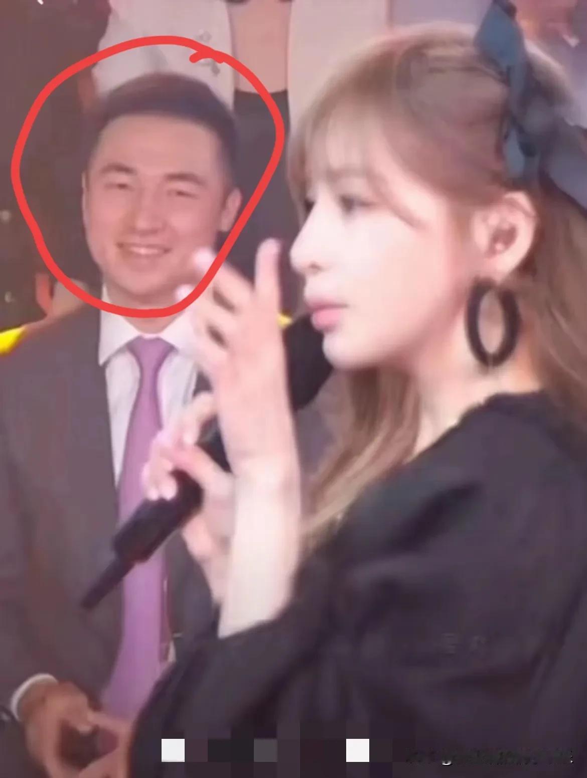 王心凌我不理解

我感觉她很火的时候，也没什么男粉丝啊，都是女粉丝多些，怎么突然