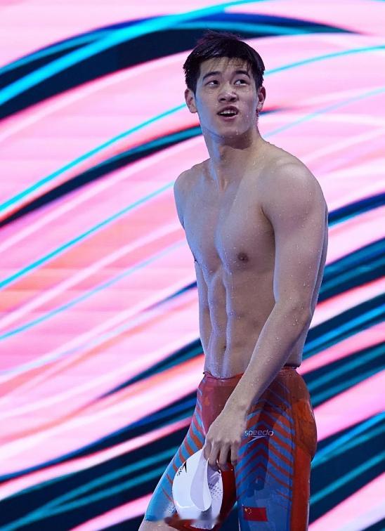 为潘展乐的超正三观点赞！他的目光早已锁定前方，这份格局与实力，注定未来可期！ 