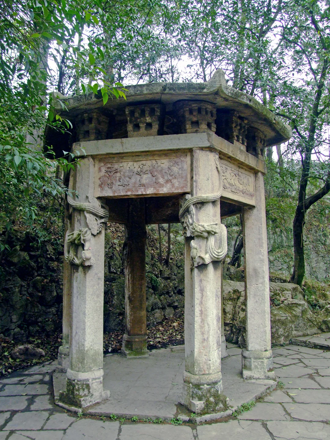 贵阳黔灵山弘福寺