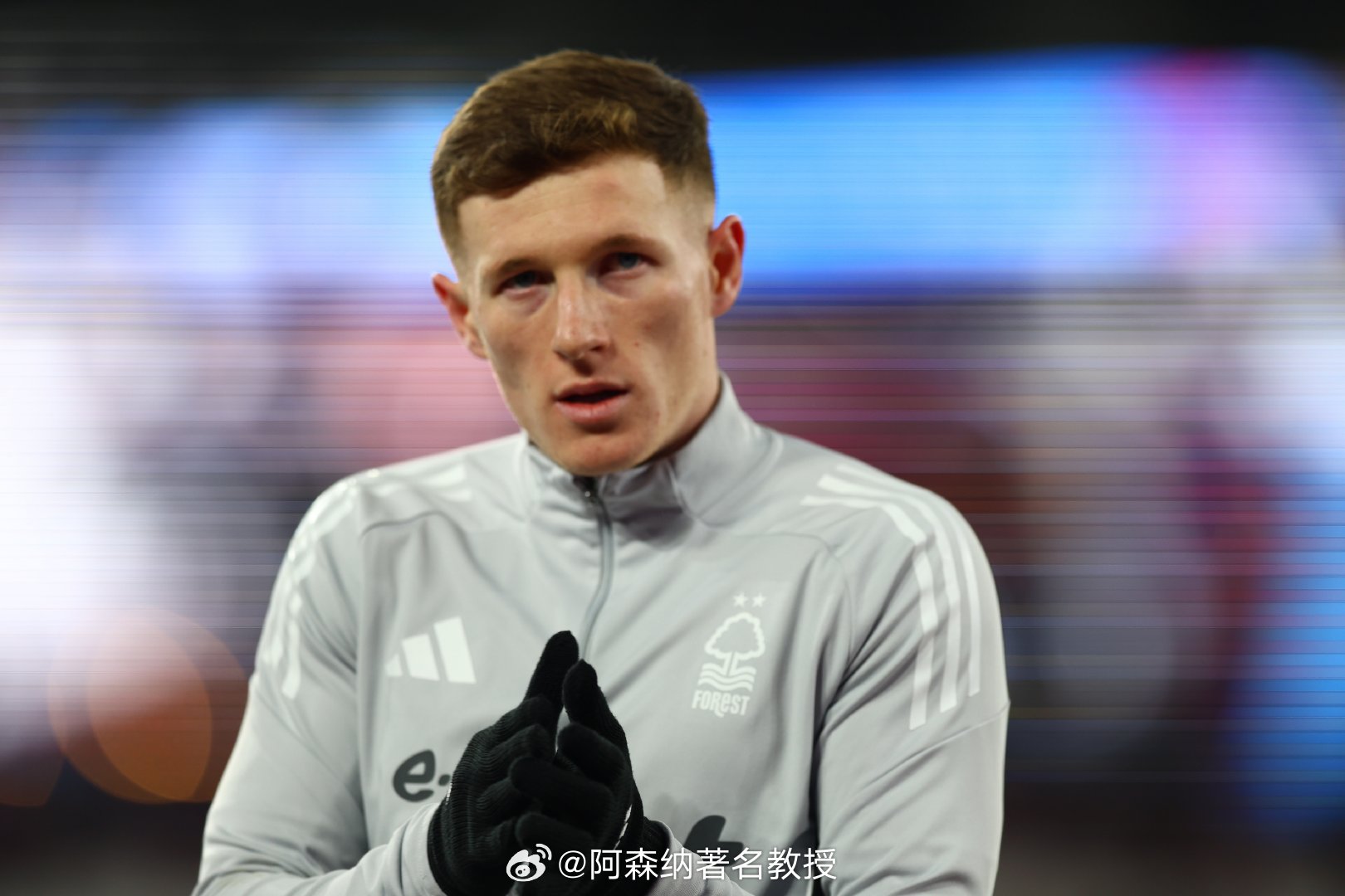 三狮军团中场埃利奥特·安德森：与赖斯的搭档让我感觉很好，和他一起踢球以来，他的帮