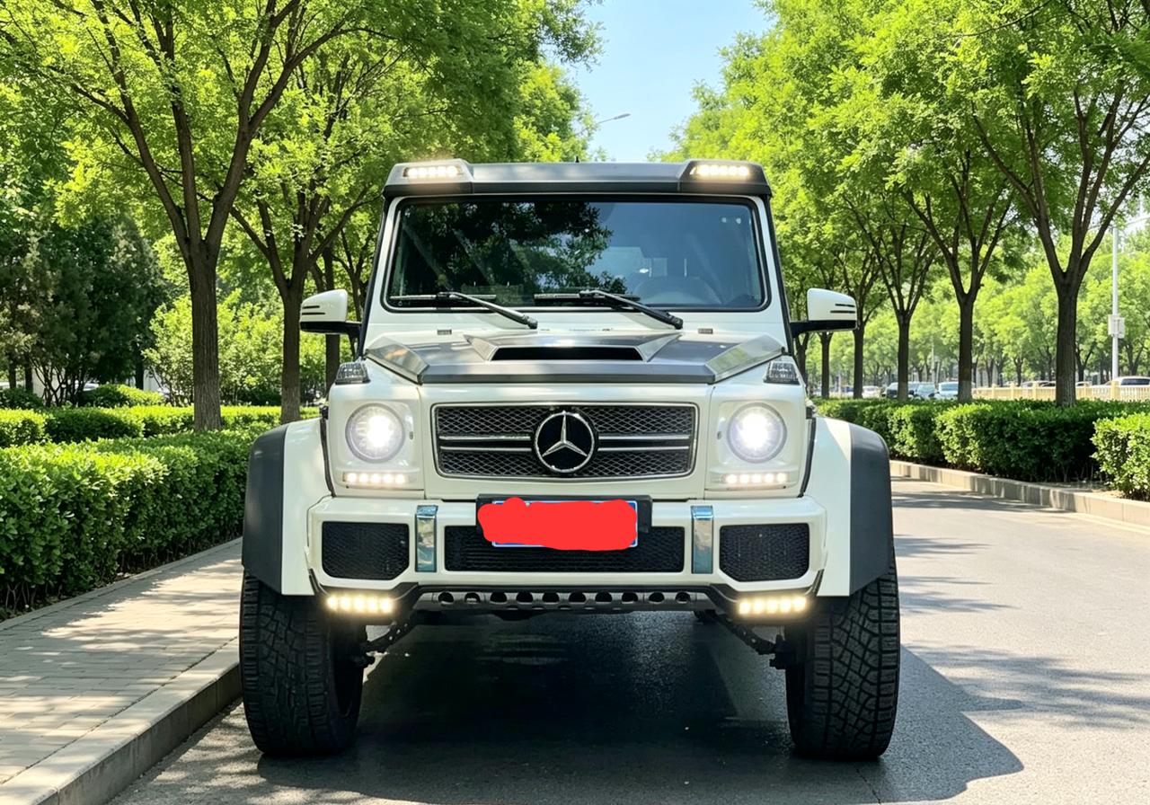 二手车比新车值钱的恐怕也就限量了。。麦迈巴赫g650v12版本，全球限量99辆。