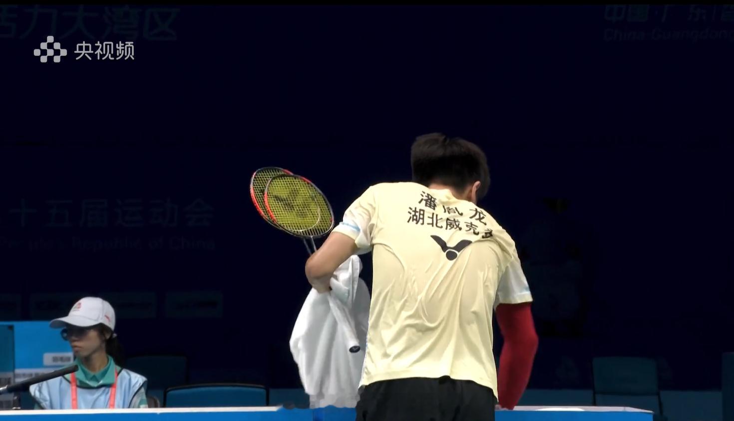 男团青年 决赛 湖北队 0-2 山东队 男单 王子峻 16-21 12-21 肖