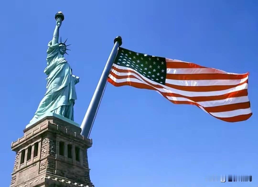 网友预言:老美衰退之日，下场比苏联还要惨，连体面降级资格都没有！为何如此？因其不