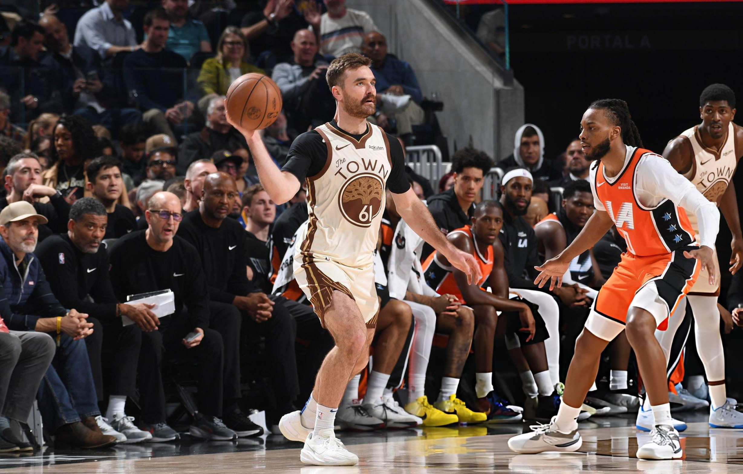 怎么吃口饭的功夫被追到3分了nba战至终章我的观赛搭子