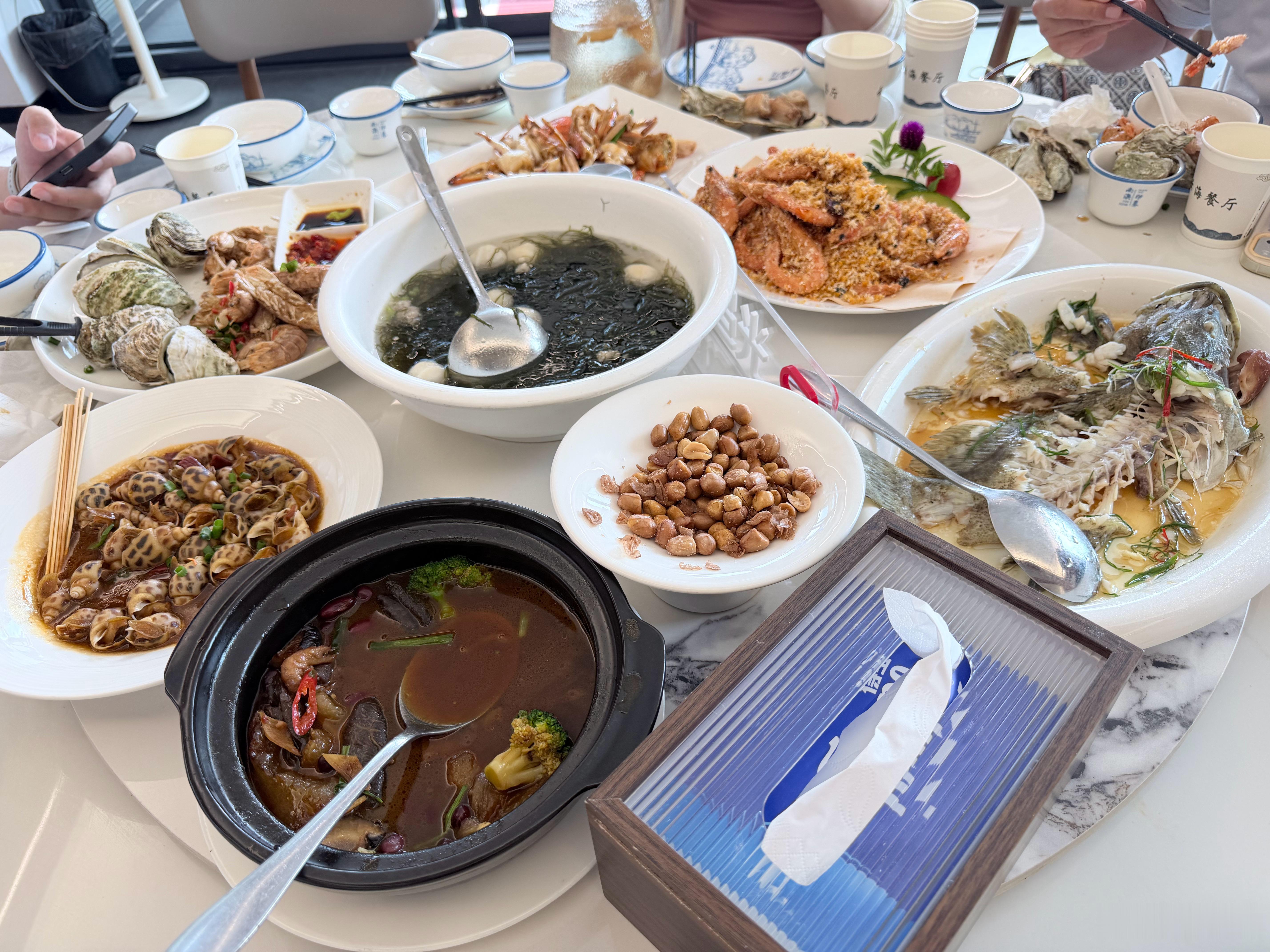 跟汤总出差这伙食什么水平猜猜这是哪个城市