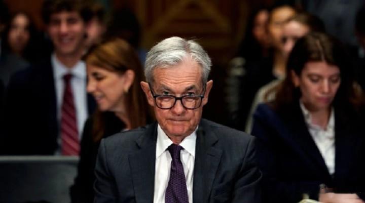 美联储理事莉萨・库克的律师团队针对其因涉嫌抵押贷款欺诈而被移交司法部接受刑事调查