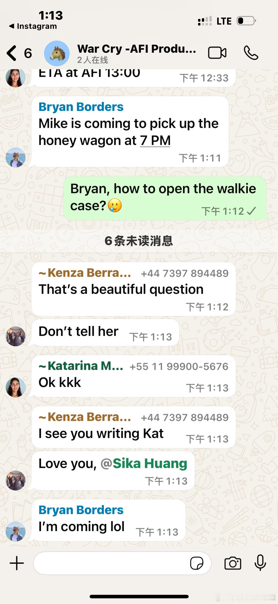在无人在意的角落…我最幸福的一个时刻之一（当然我确实问了一个愚蠢的问题） ​​​