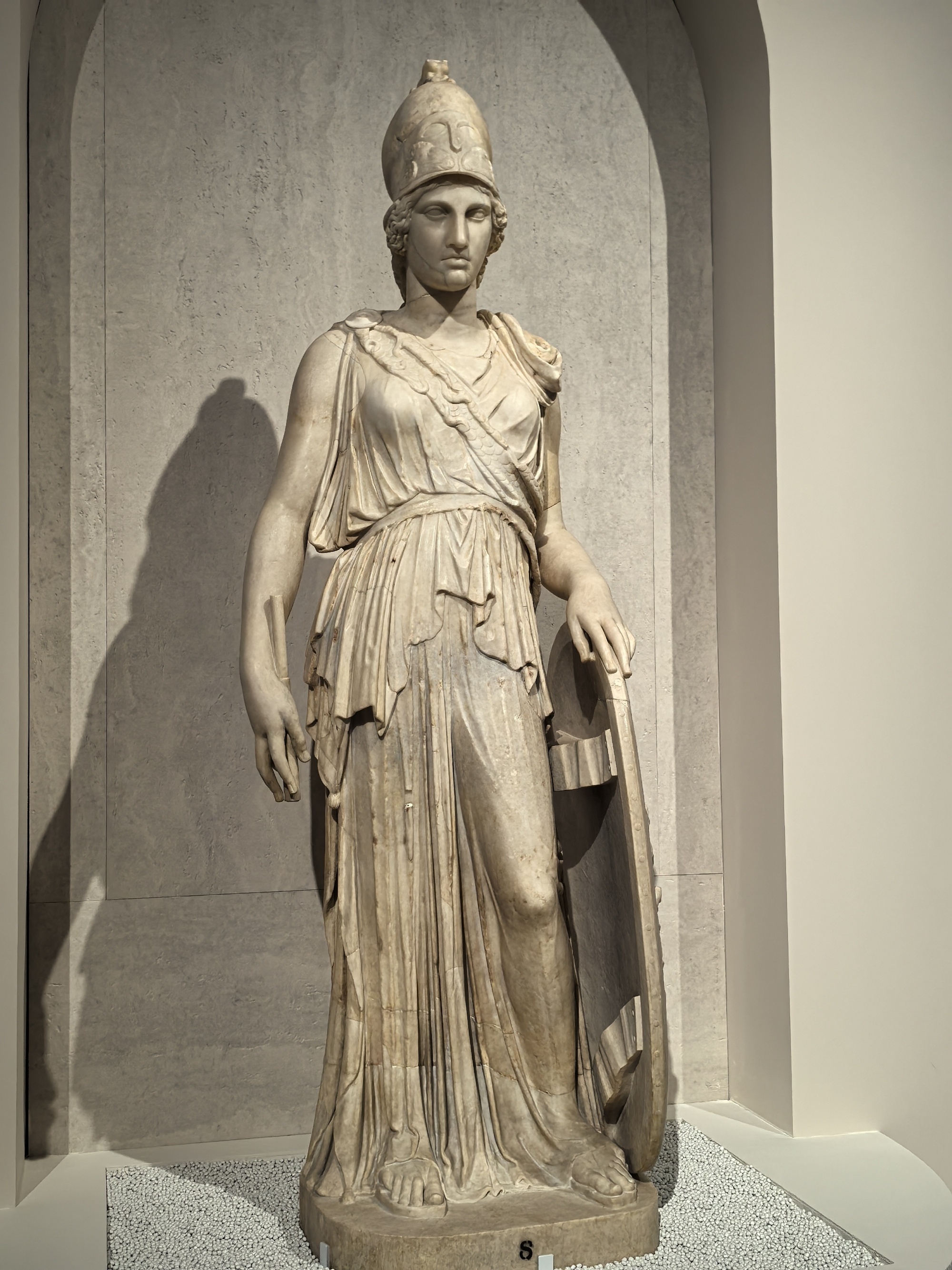 比起来还是罗马的雅典娜(密涅瓦)更对味 