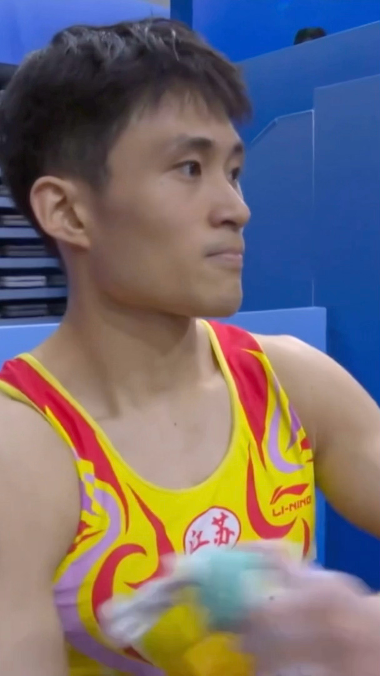 怎么勉子来比体操了😱😱😱