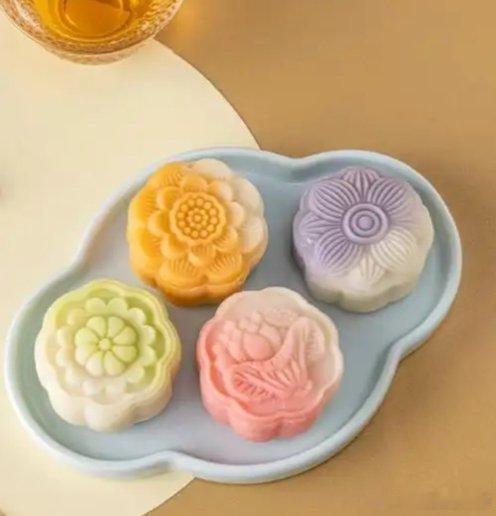 中秋节快乐全民营养提升计划中秋月饼中秋想吃月饼又怕血糖飙？糖友记住：能吃，但得“
