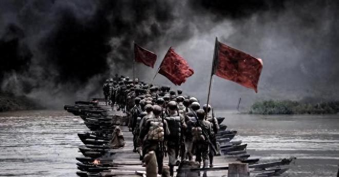 在部队中究竟是哪三个人才能被称为“总”，除了他们其他人都无法拥有这个称呼吗
19