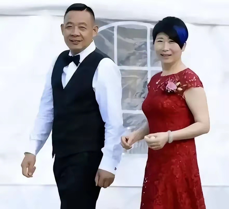 于东来把利润的95%分给员工已经够狠了，于彩琴更狠，她是直接把营业额分给员工。于
