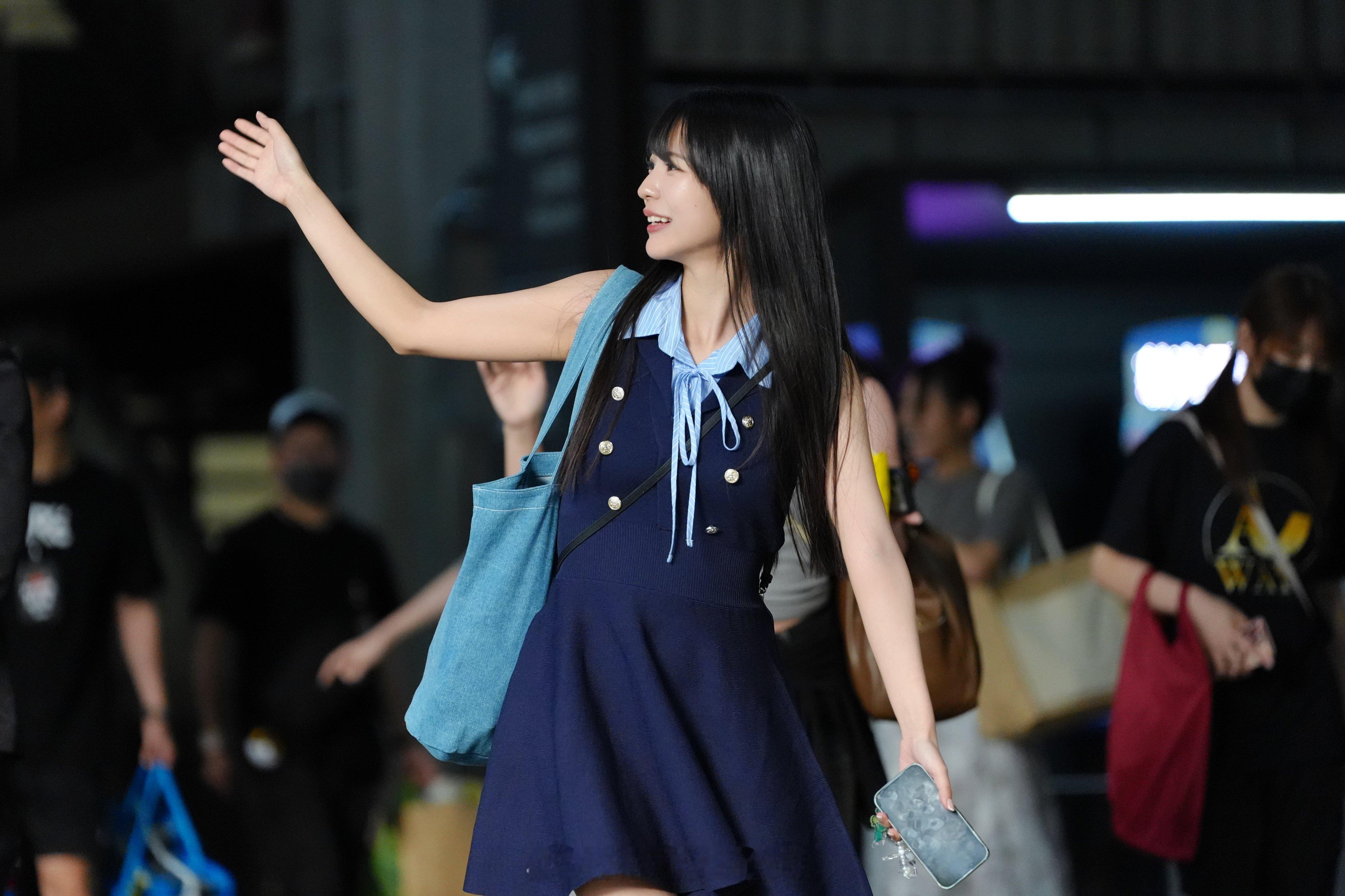 伊藤舞雪、浅野心TRE2026，下班常服 